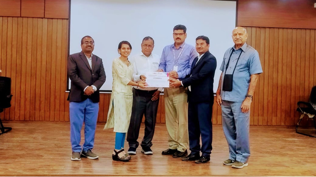 PhD Scholar Ms. Swapna Bhattu Wins Best Oral Presentation Award at ICIIHS 2025